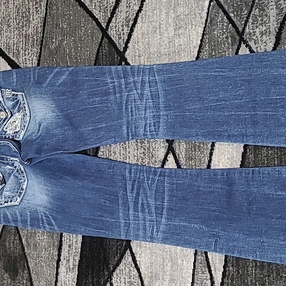 MISS ME EMBROIDERED BLING STUD DISTRESSED MID-RISE BOOT-CUT DENIM JEAN - Picture 10 of 16